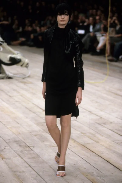 Look 1